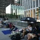 Image for article titled The Night Before the 3G iPhone Launch at the 5th Ave Apple Store